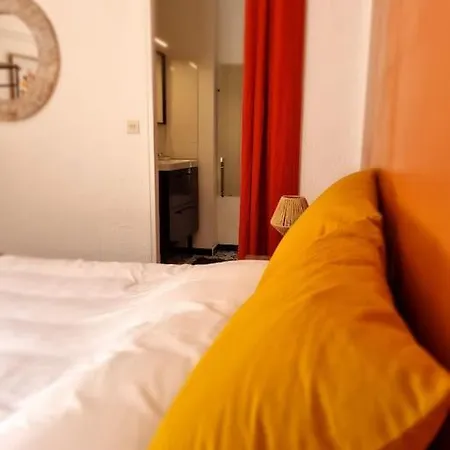 公寓 Le Petit Ecusson A La Cathedrale