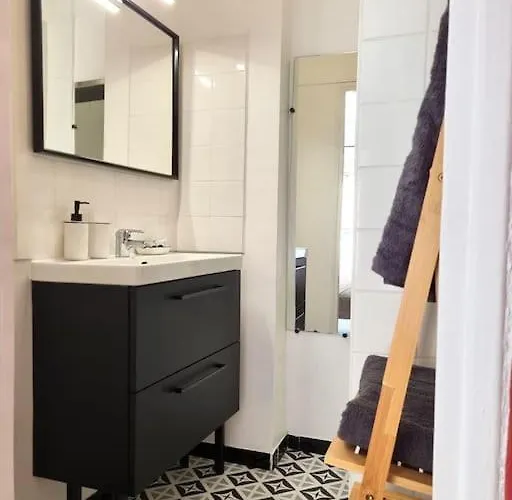 Le Petit Ecusson à La Cathédrale Apartamento